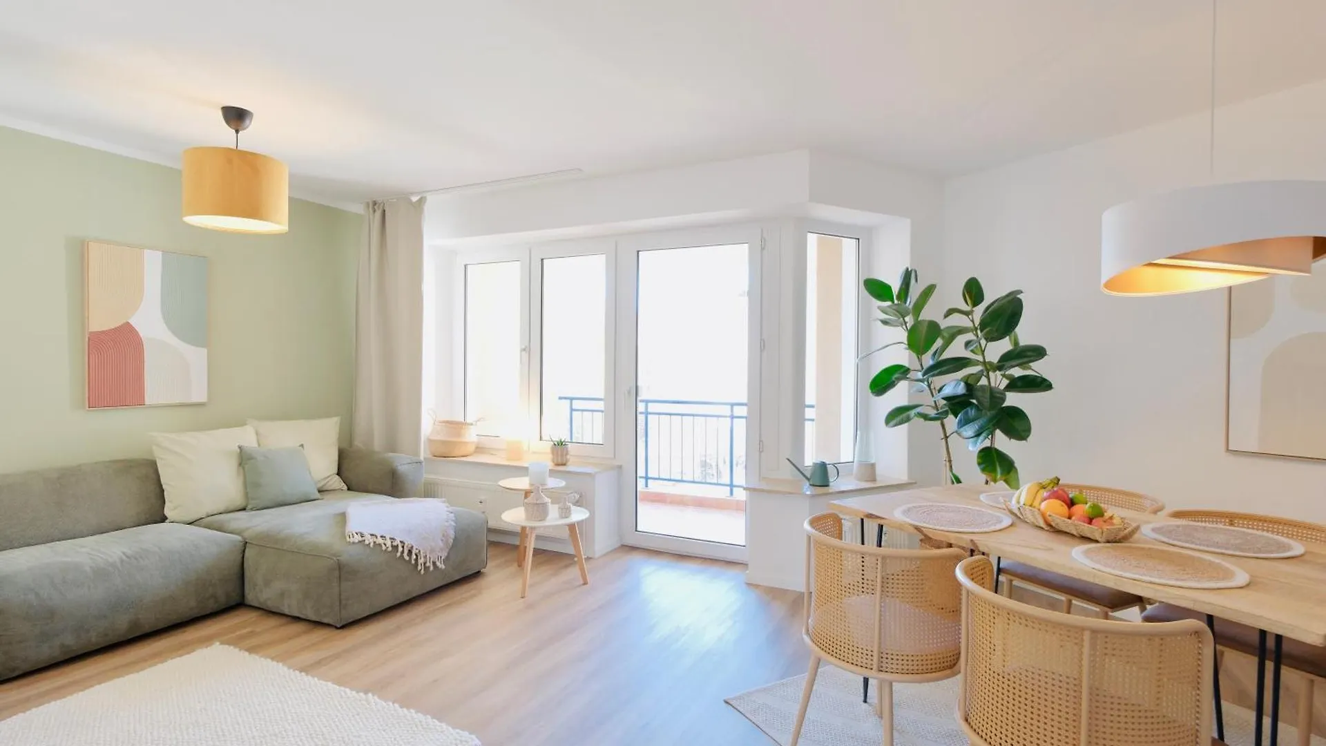 Exklusive Traumwohnung In Bester Innenstadt Lage contacts