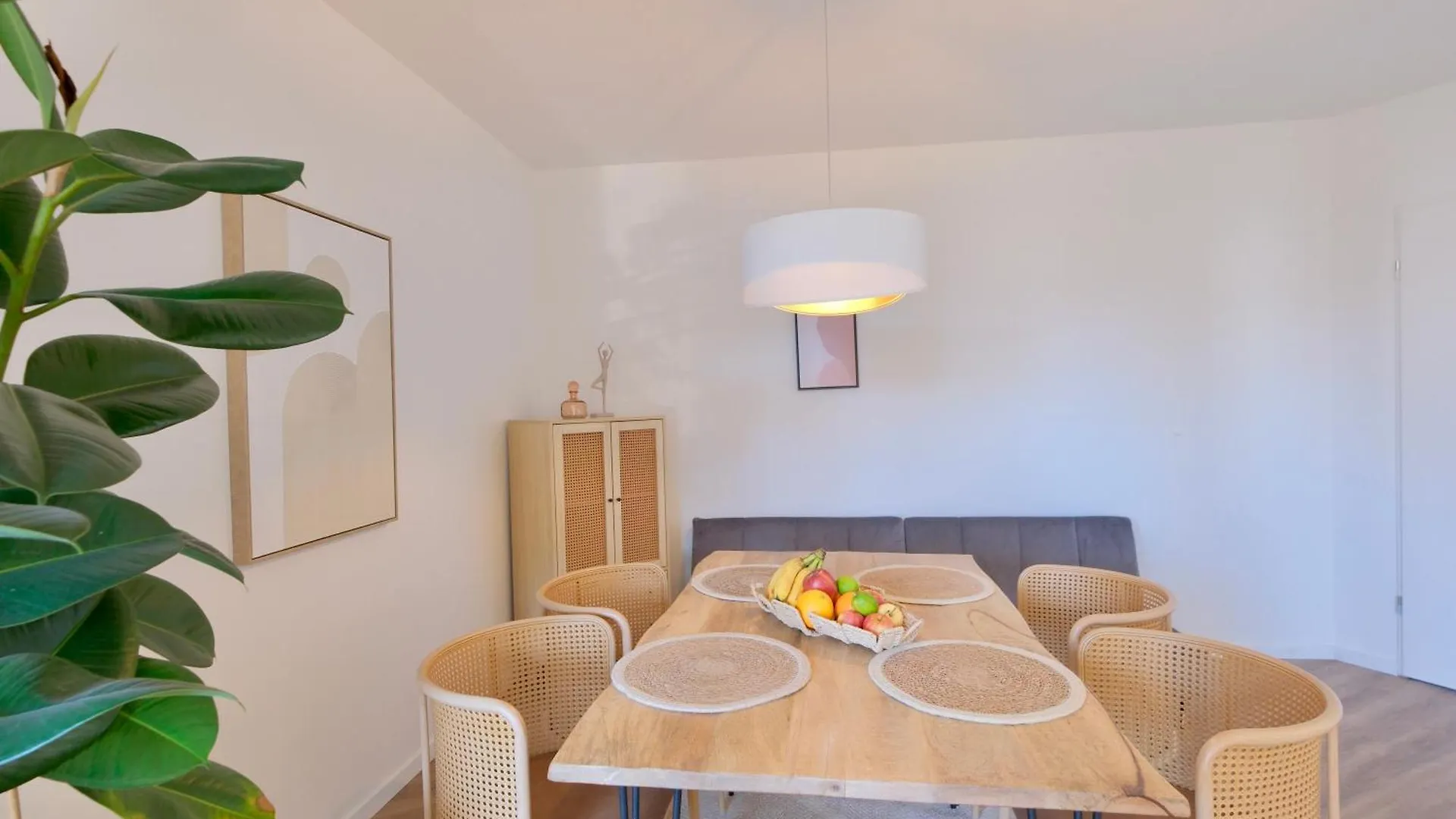 Apartment Exklusive Traumwohnung In Bester Innenstadt Lage Hannover Germany